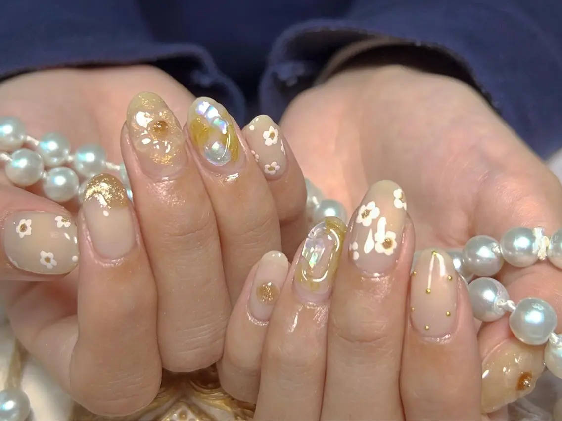ネイル MoaNail🫶 Yoshiのネイルデザイン