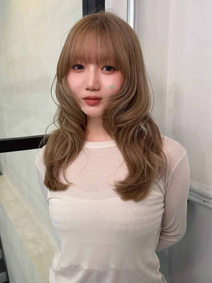 セミロング カラー ヘアカラー maisonHALU /古吉かやのヘアスタイル