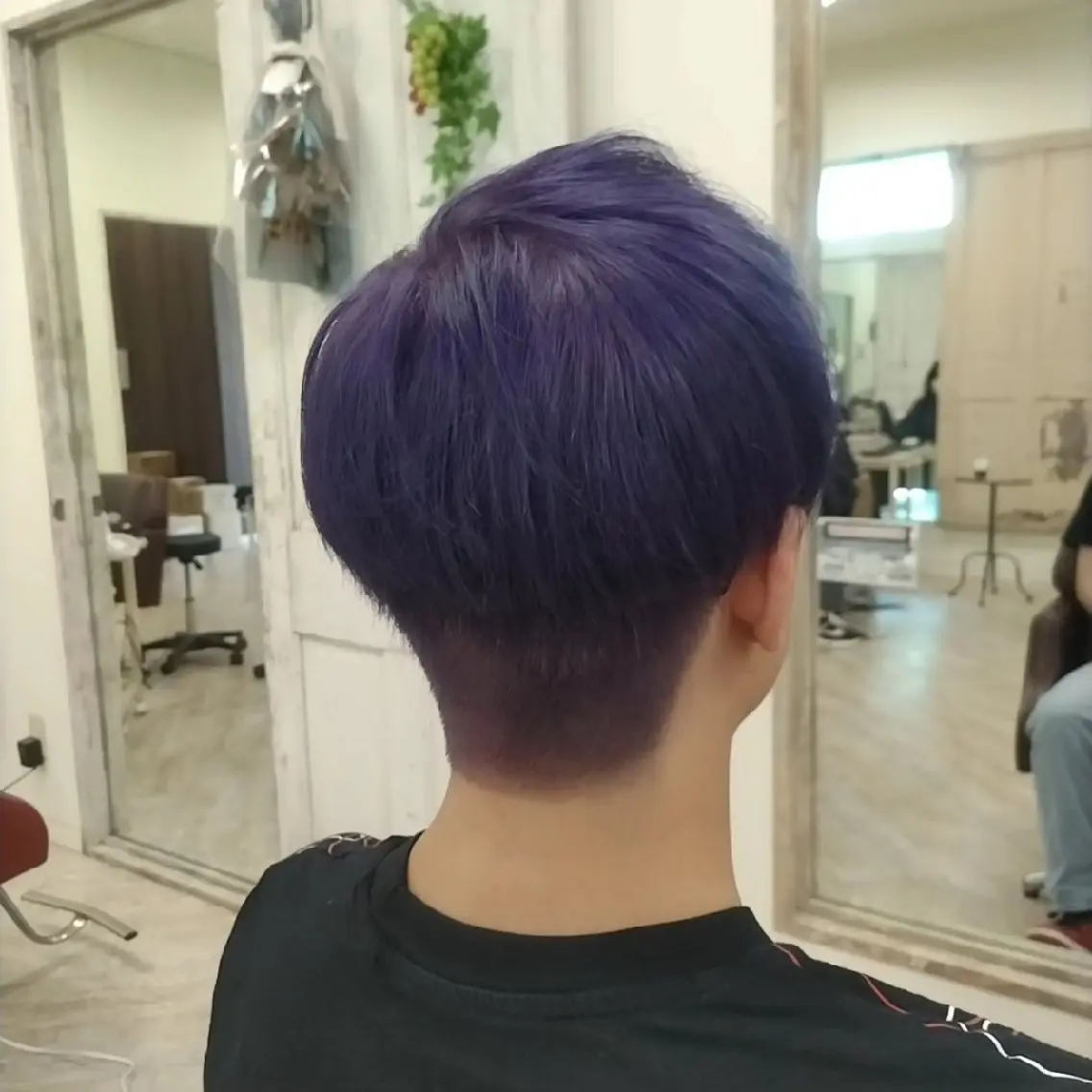 ショート カラー メンズ ラベンダーカラー 磯崎 美幸のヘアスタイル