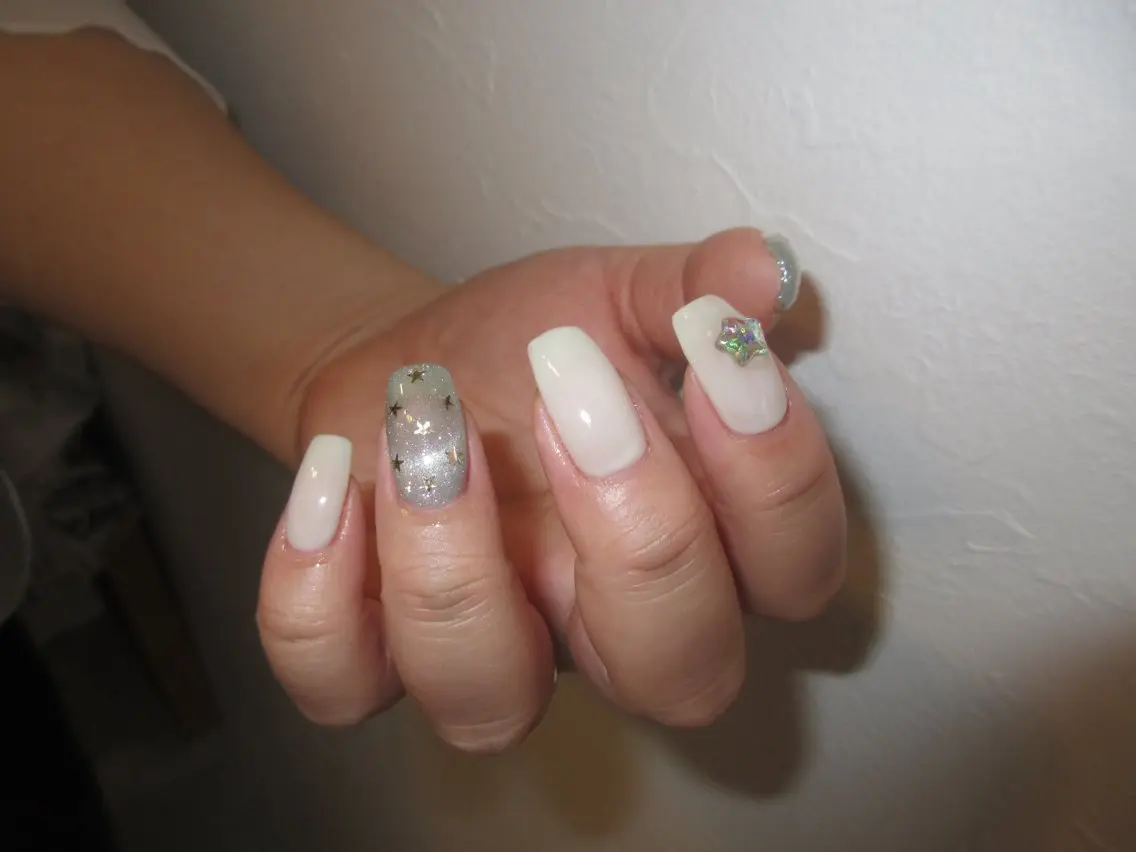 ネイル ハンドネイル emu nail Rukaのネイルデザイン