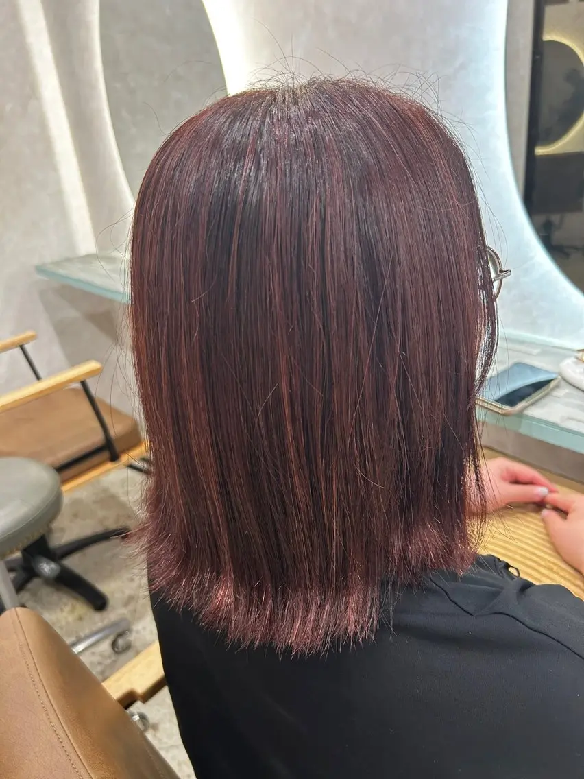 ミディアム カラー ブリーチ ボルドーカラー ハイライトカラー ピンクカラー ハイライト ヘアカラー Kyota 西九条美容師のヘアスタイル