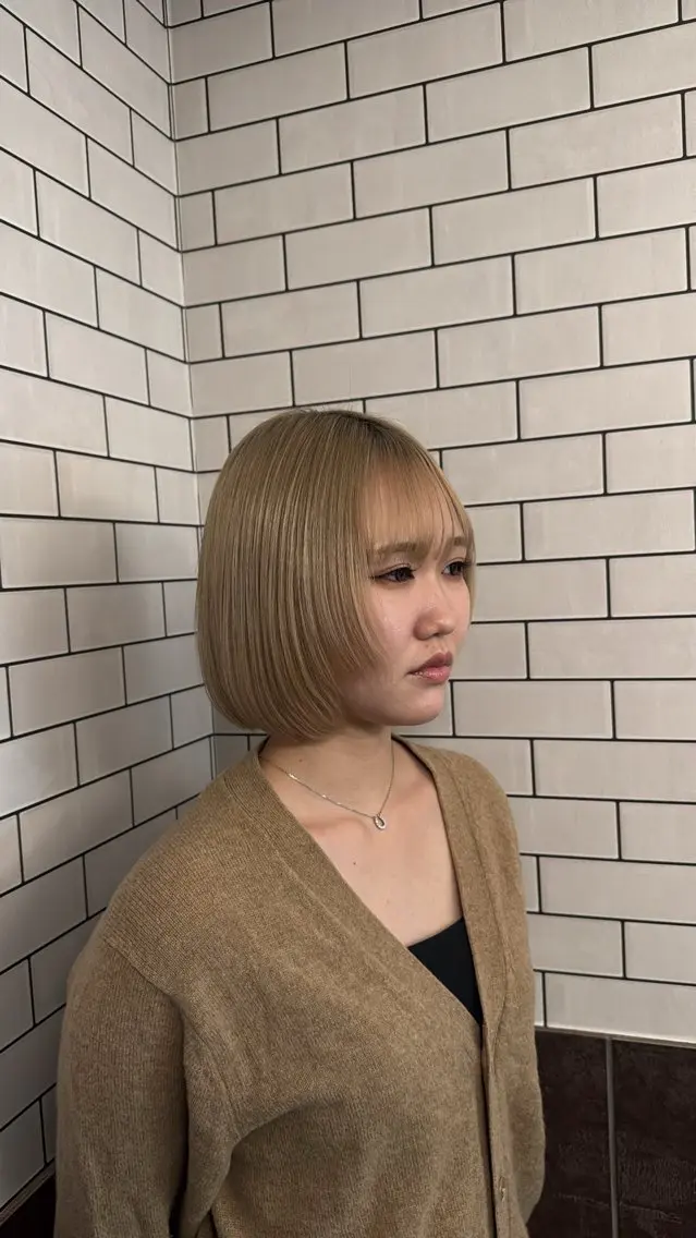 🎀人気𝐍𝐨.𝟐🎀【カット+ブリーチ+透明感カラー】の写真