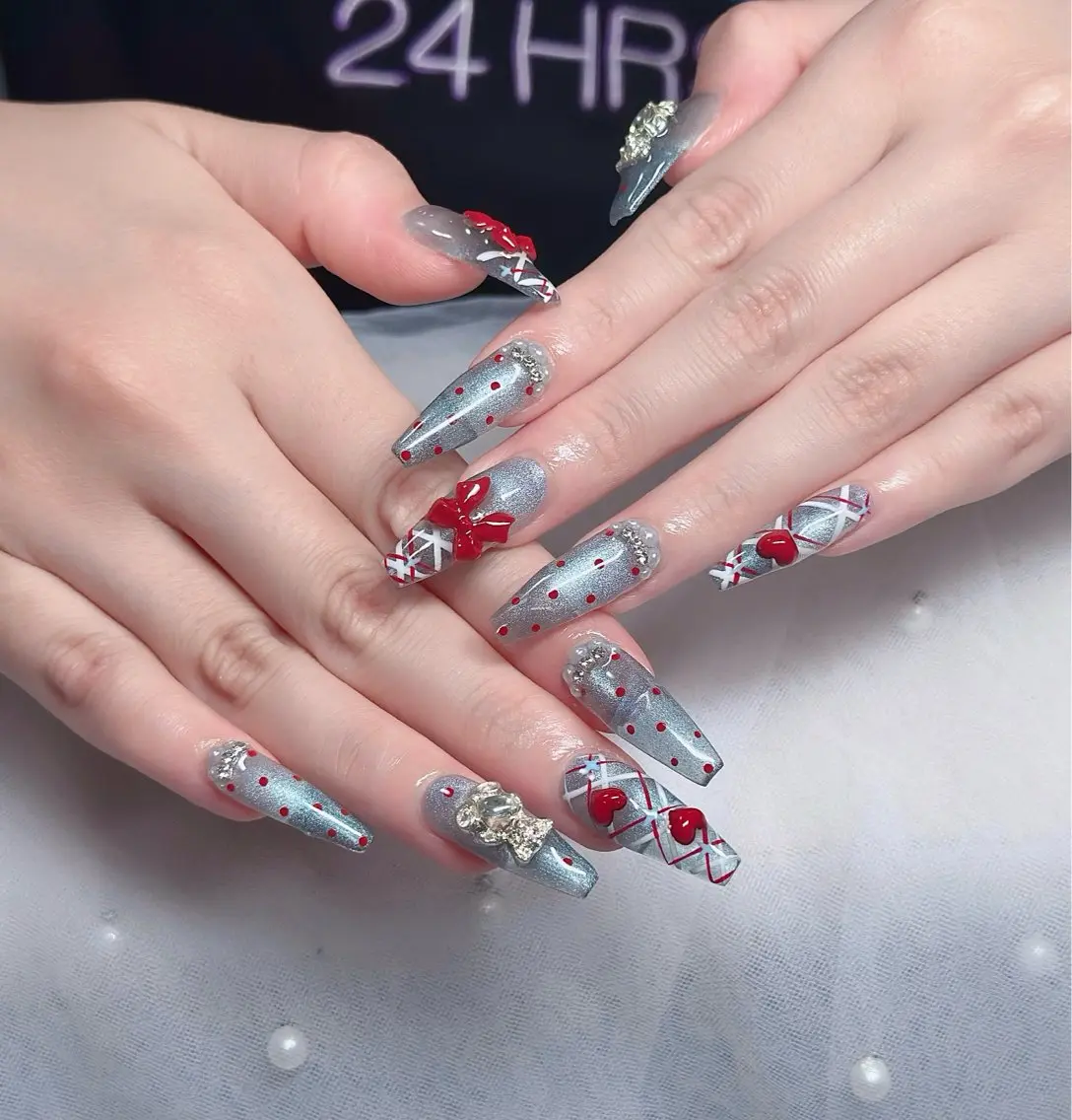 ネイル ハート キラキラネイル リボン ハンドネイル キノコ H.babynailのネイルデザイン