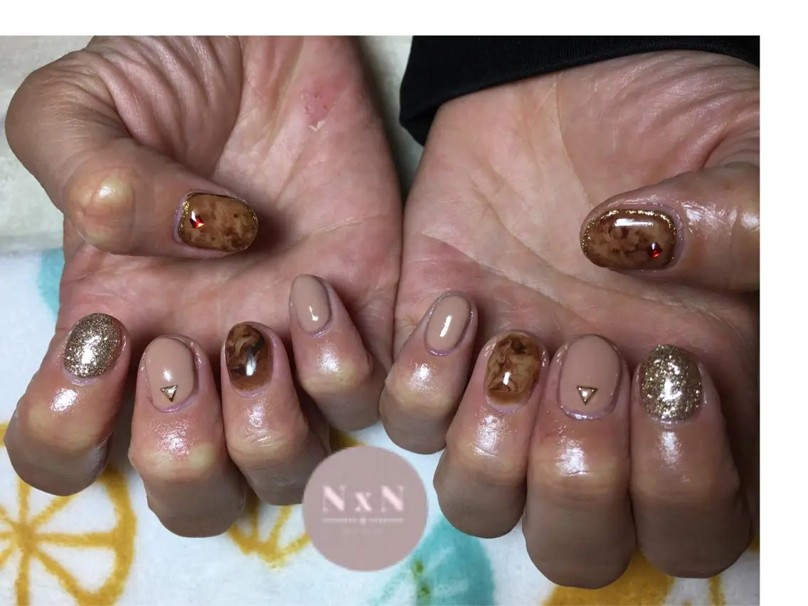 ネイル べっ甲ネイル ハンドネイル nail salon N×Nのネイルデザイン