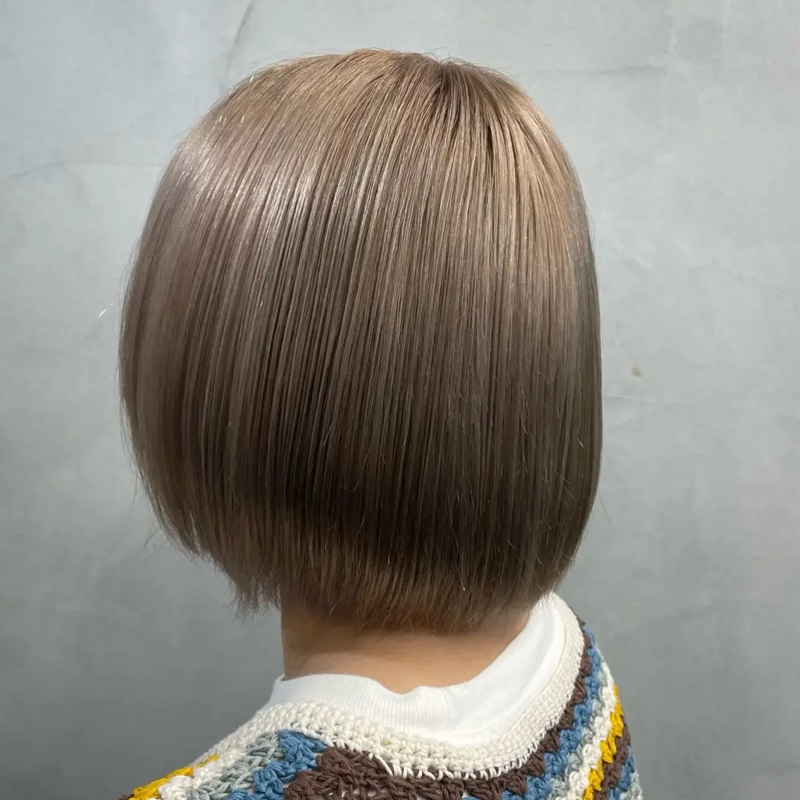 ミディアム カラー ヘアアレンジ fifth 石川 凪のヘアスタイル