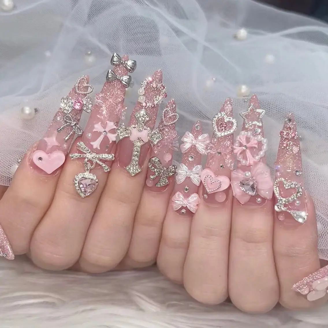 【チップ長さだし🎀盛れNAIL】ワンカラー×パーツつけ放題 ♡¥11,480 → ¥10,480の写真