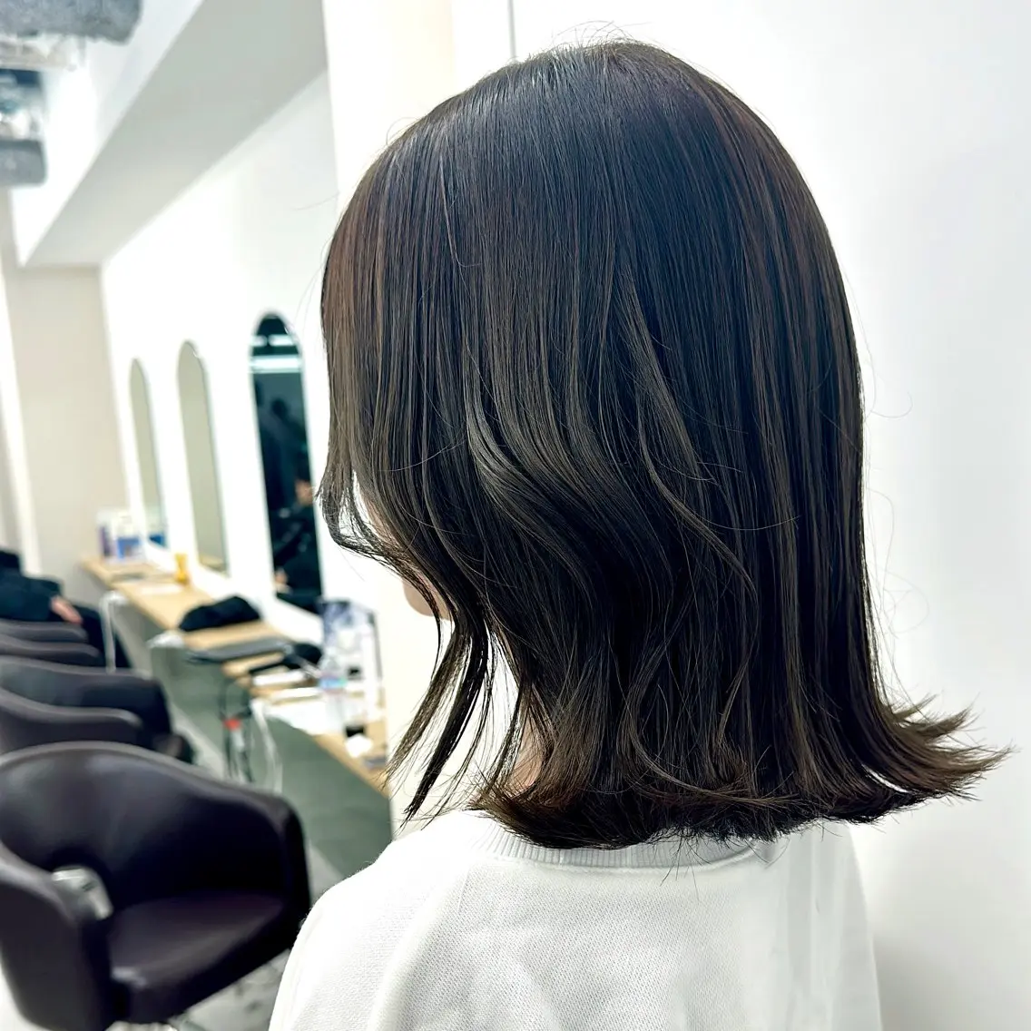 ミディアム カラー カット ヘアカラー トリートメント ブリーチなし/レイヤ ー特化🌈Tommyのヘアスタイル