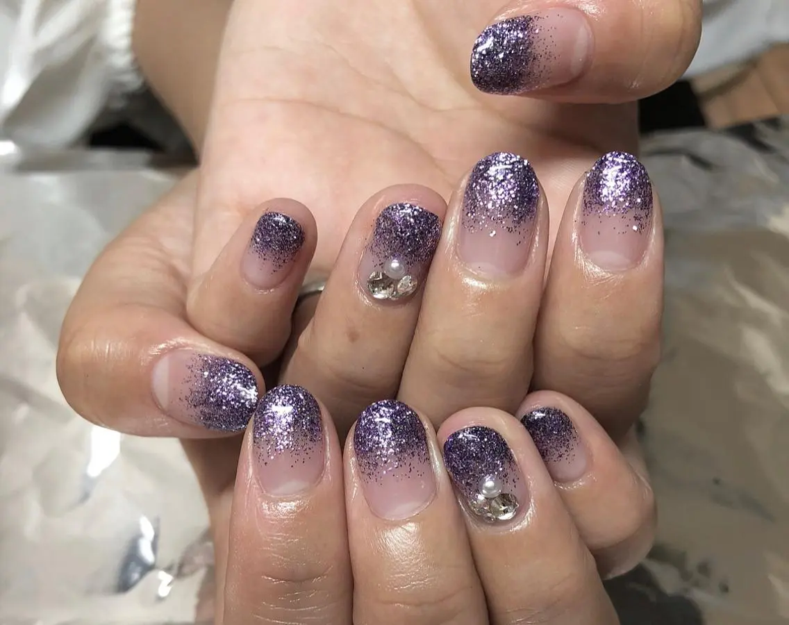 ネイル ラメ(グリッター) パラあり！フィルイン 美フォルムのネイルデザイン