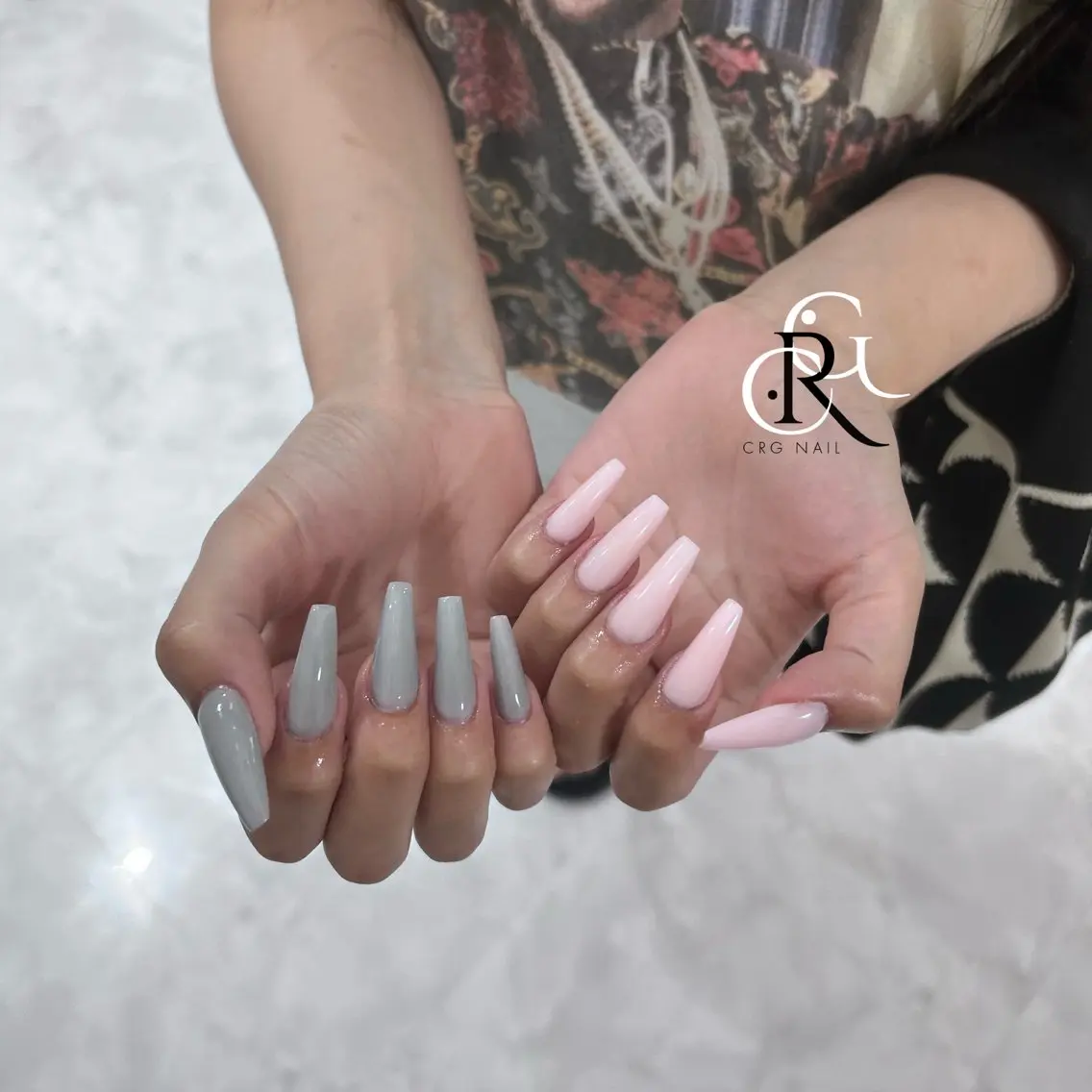 ロング ハンドネイル CRGNAIL EMIRIのネイルデザイン