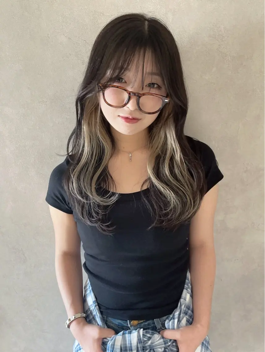 カラー 🖤複雑履歴ブリーチ Mizuki 🖤のヘアスタイル
