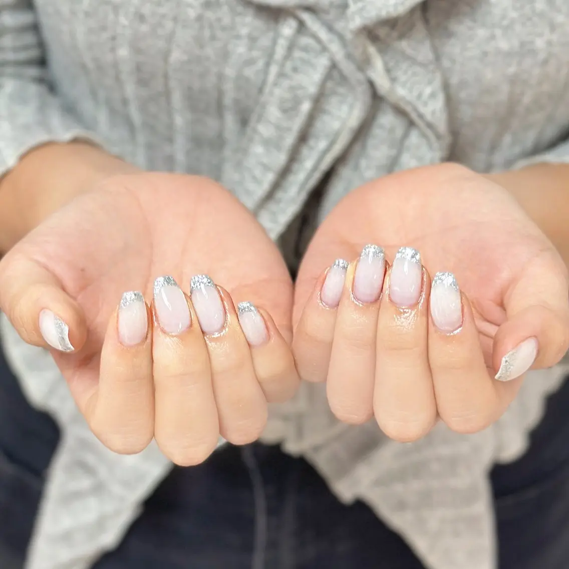 ネイル アートネイル オーロラネイル チークネイル フレンチネイル ガラスフレンチ 🎀YooLi Nail salonのネイルデザイン