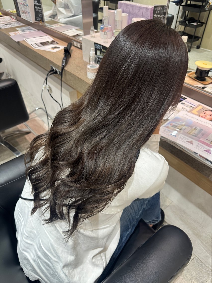 ロング 笠原未稀/カット・ ブリーチ無しカラーのヘアスタイル