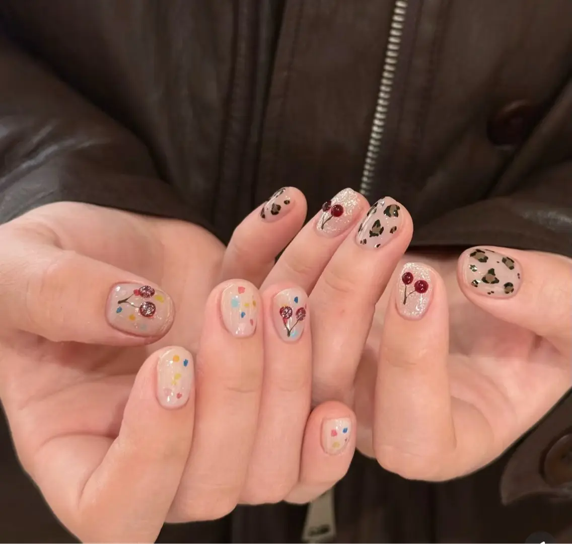 ネイル アートネイル オーロラネイル チークネイル 長さ出し フットネイル ハンドネイル Blossom nail_研修のネイルデザイン