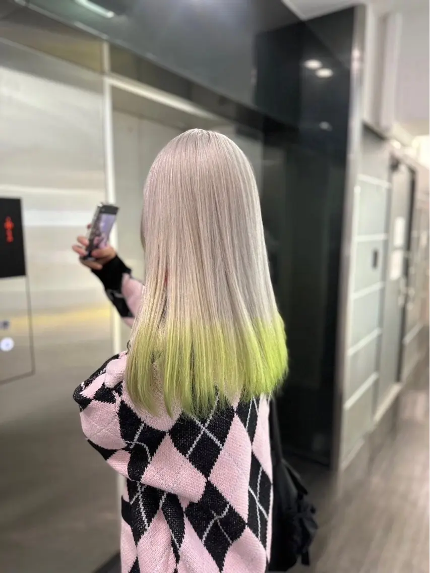 カラー ヘアカラー うる艶モテ髪🪄⭐︎ 💗Manaka💗のヘアスタイル