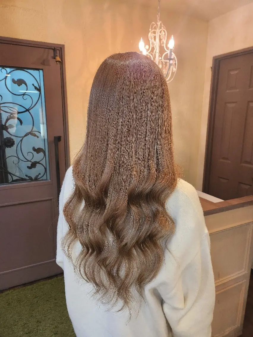 ロング ヘアアレンジ シールエクステ エクステ ヘアカラー エクステ 田井中 悠紀のヘアスタイル