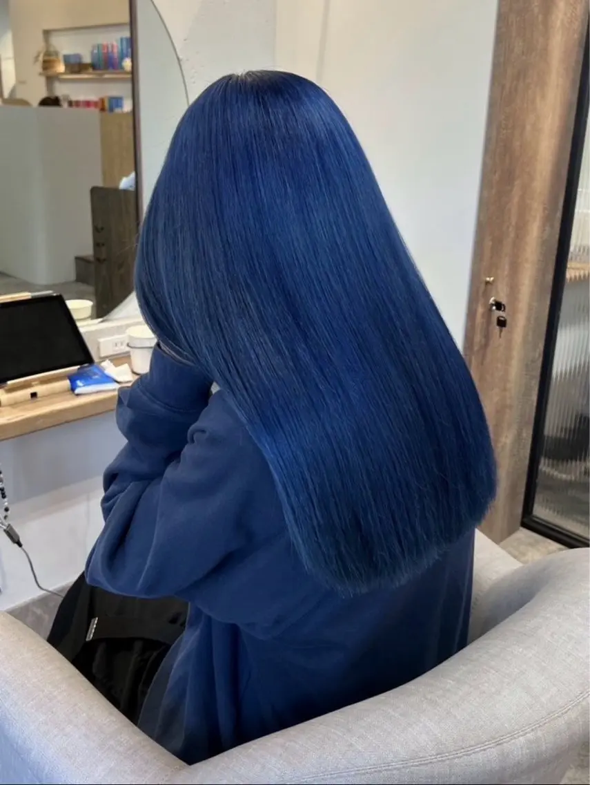 ロング ヘアカラー トリートメント Ami アミのヘアスタイル
