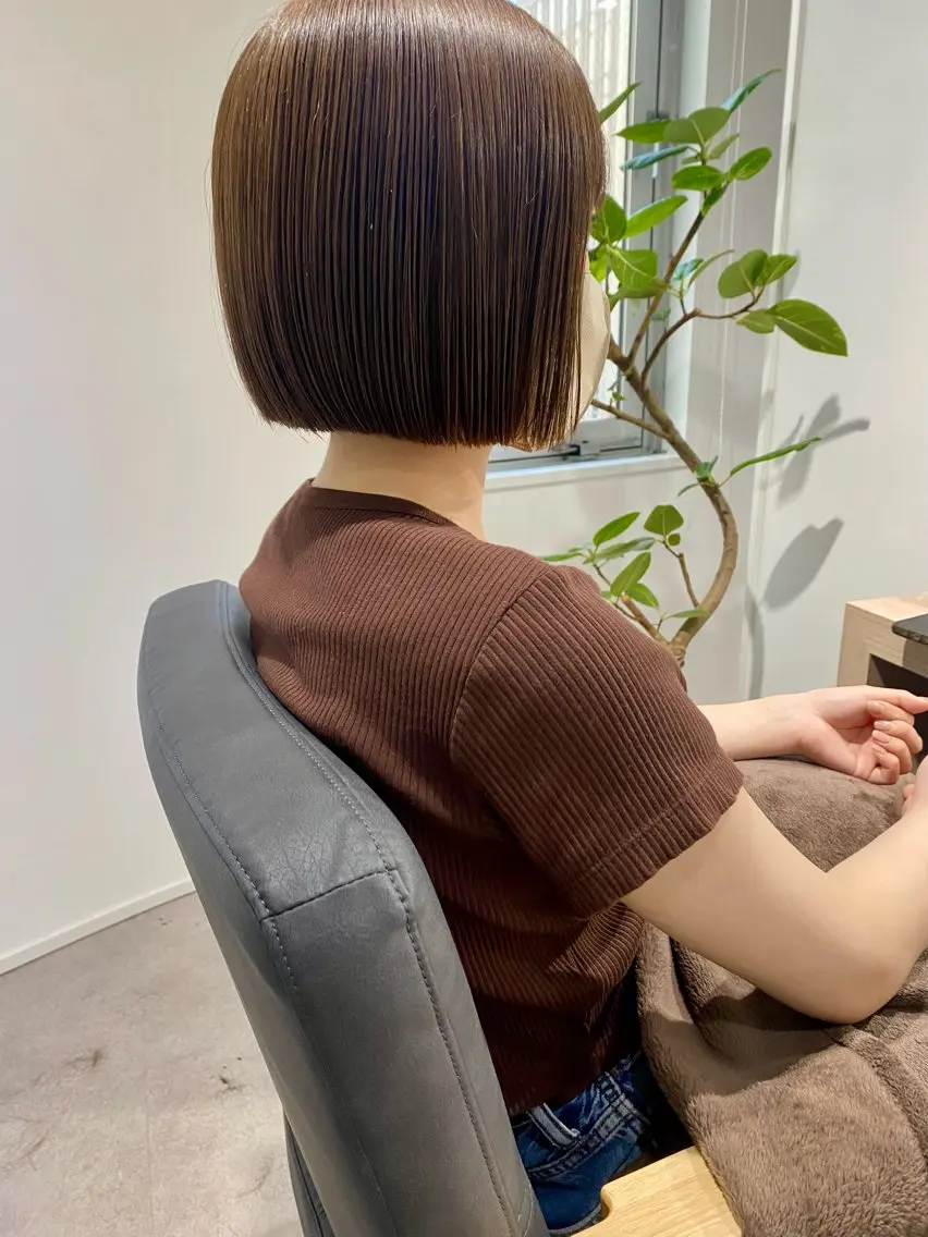 ショート ボブ 縮毛矯正 カット 縮毛矯正 トリートメント 東田 恋のヘアスタイル