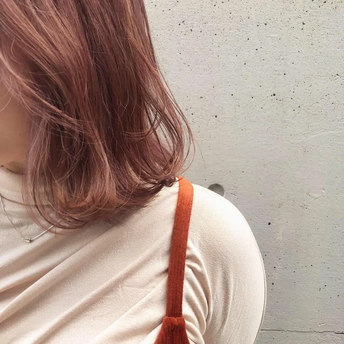 ミディアム カラー ヘアアレンジ ブリーチ ピンクカラー カット ヘアカラー トリートメント 酸性縮毛矯正🧴韓国 レイヤー/髪質改善のヘアスタイル