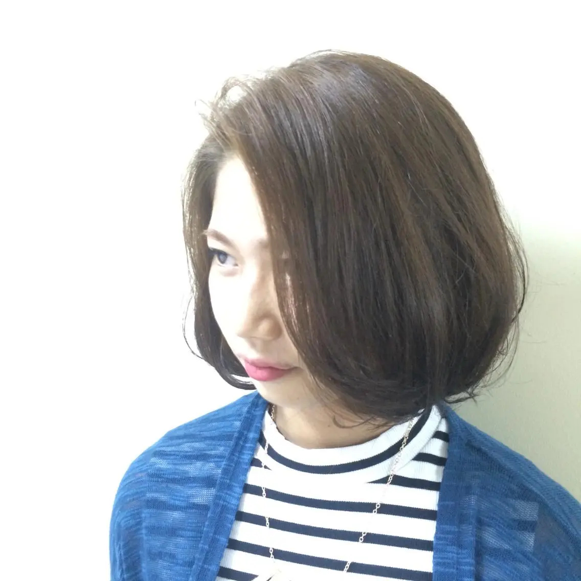 ミディアム カラー 伊藤 さやかのヘアスタイル