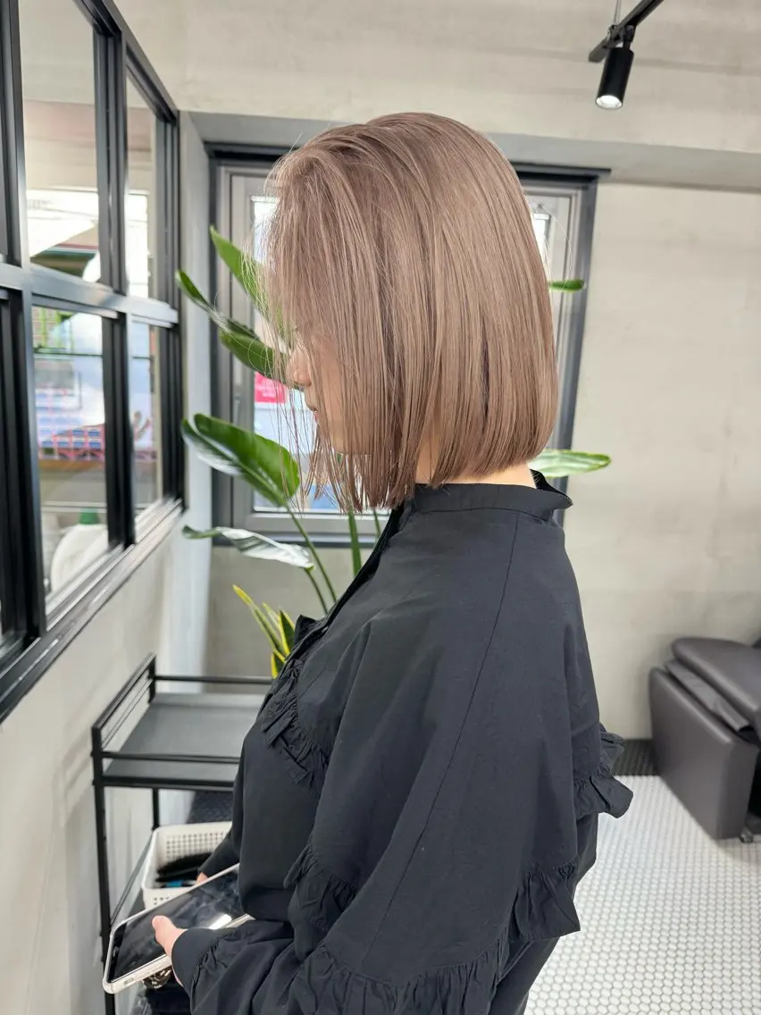 ミディアム カラー カット ヘアカラー トリートメント ブリーチ　ハイトーン 特化🌈フジタハルキのヘアスタイル