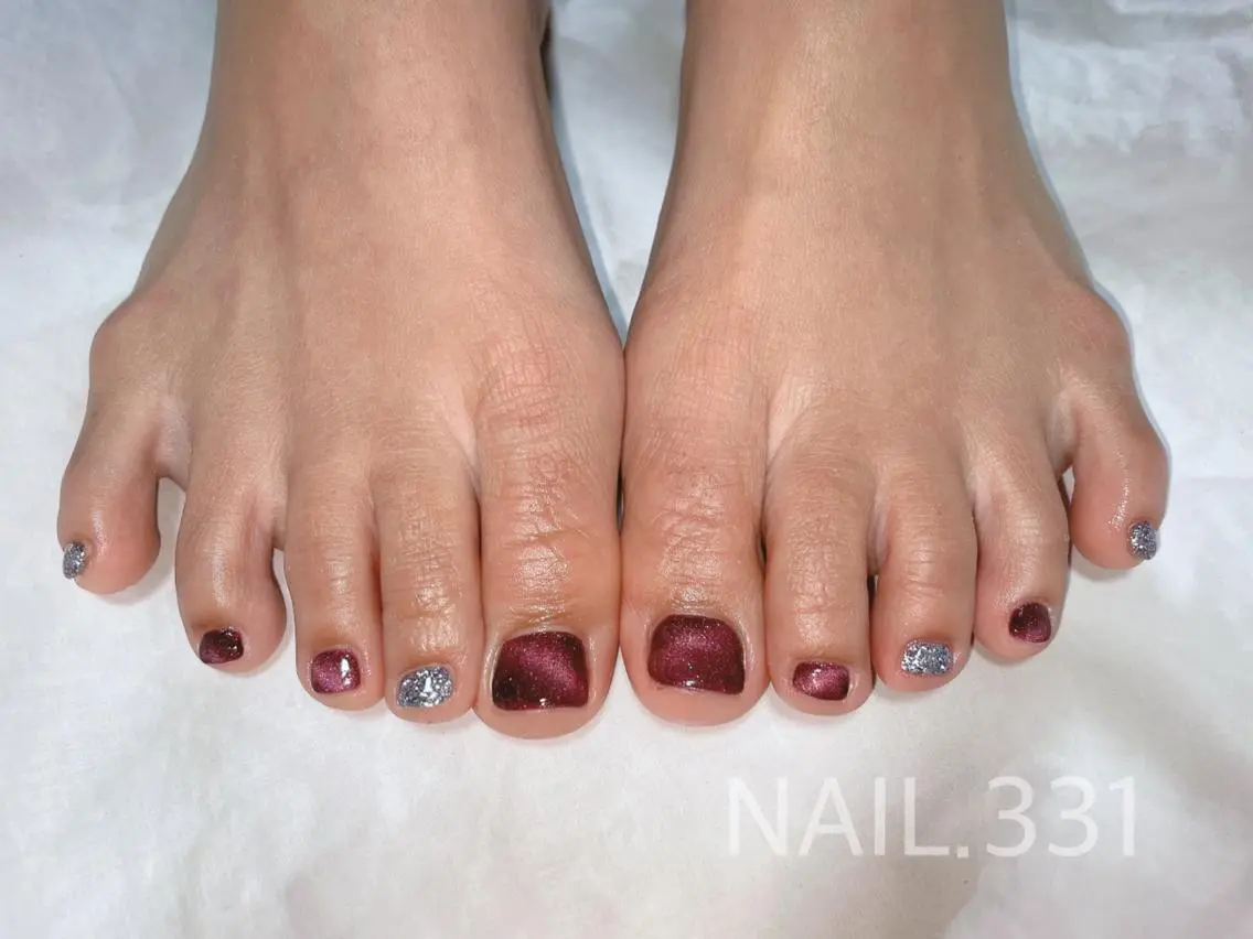 ネイル ボルドー フットネイル マグネットネイル メンズネイル Nail 331のネイルデザイン