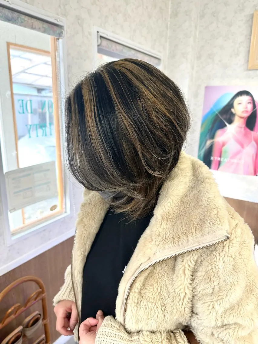 セミロング カラー カット ヘアカラー トリートメント 髪質改善のプロ✨りな さんのヘアスタイル