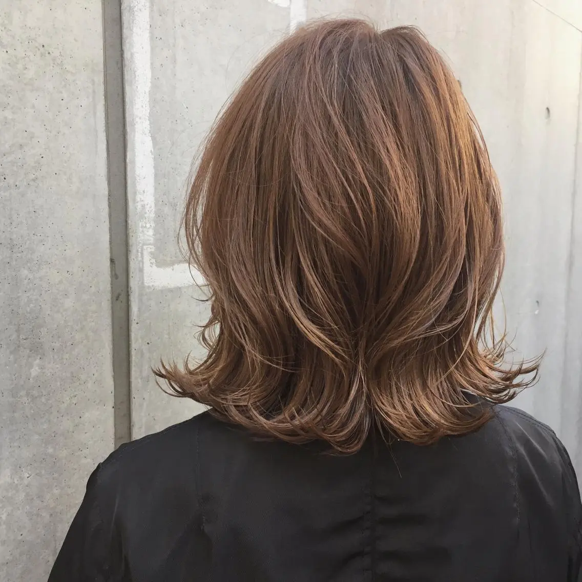 ミディアム カラー アッシュ ブリーチ ハイライトカラー イルミナカラー ブリーチなしカラー 池田 真由美のヘアスタイル