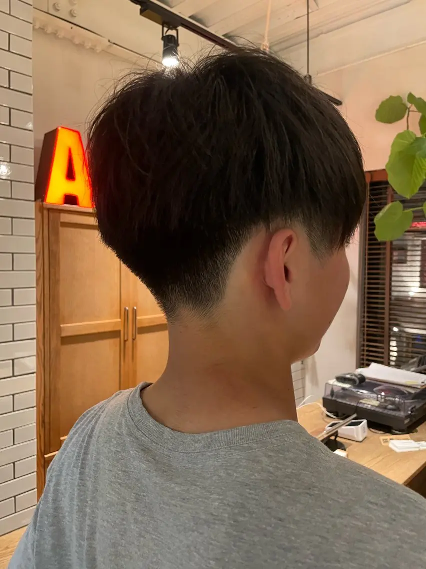 [メンズ💇]カット＋炭酸シャンプー＋眉カットの写真