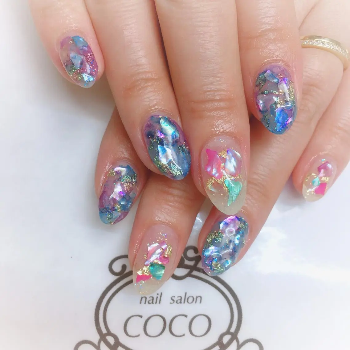 セミロング カラー パーマ ヘアアレンジ メンズ キッズ ネイル マツエク・マツパ nail Berunaのネイルデザイン