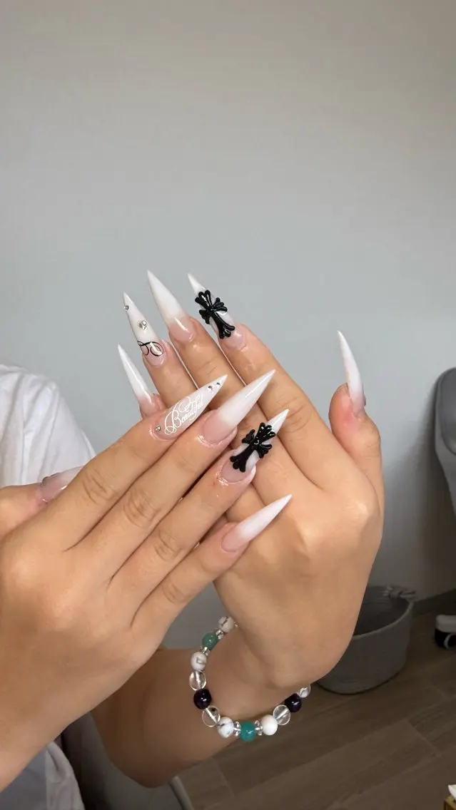 ネイル ハンドネイル 大東市 mayonailのネイルデザイン