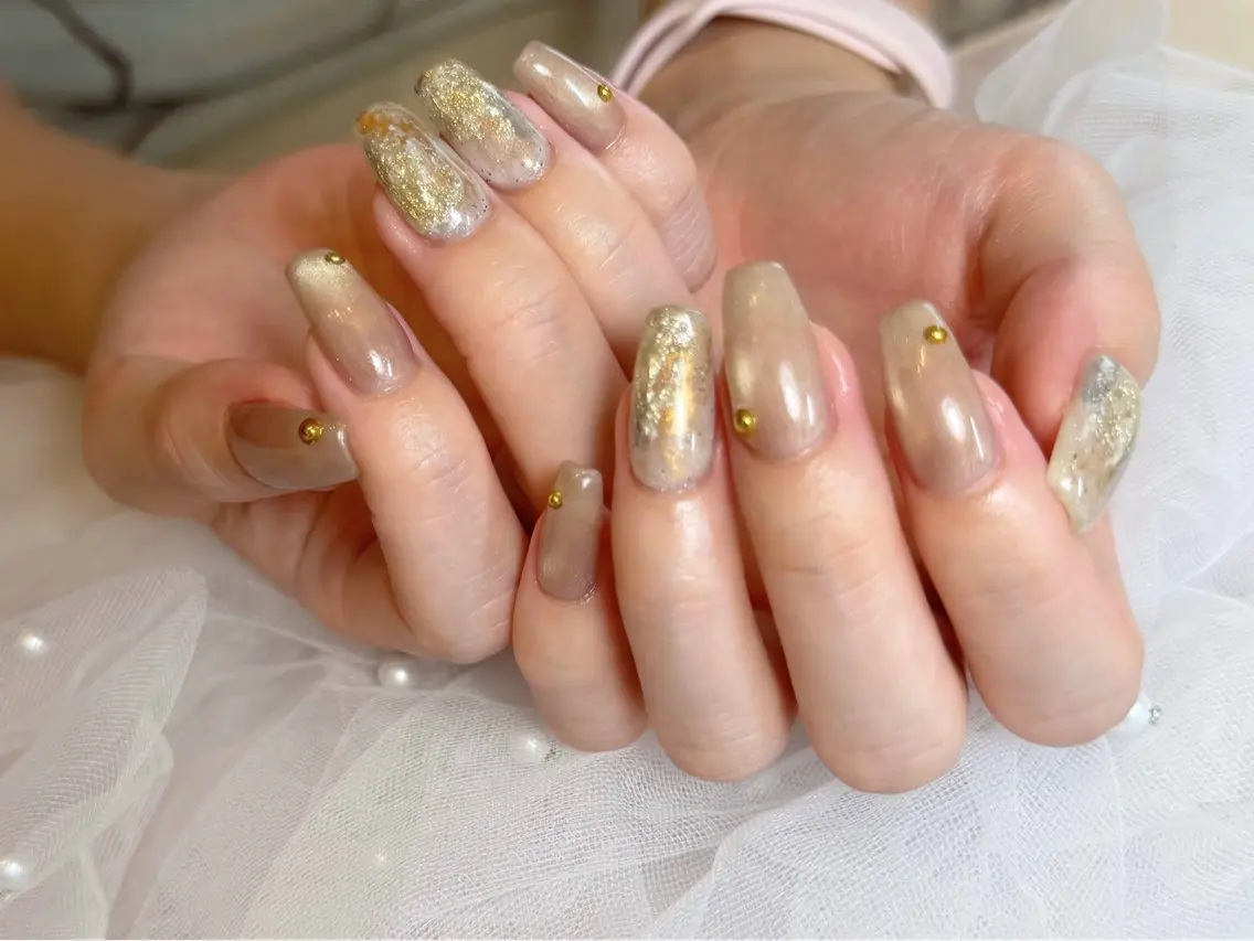 ネイル クリアネイル フラッシュネイル フラッシュマグ フレンチネイル マグネットネイル Luana nailのネイルデザイン