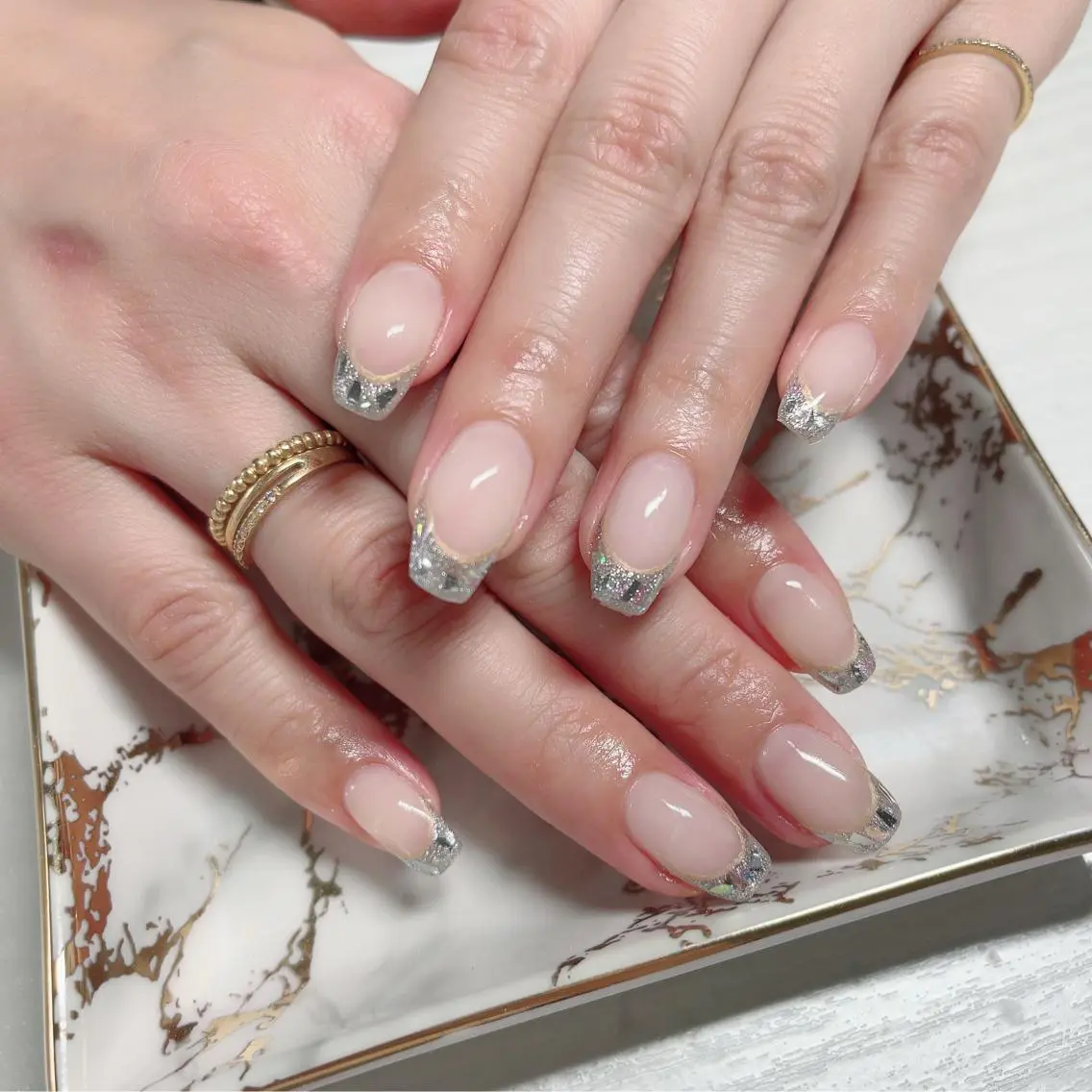 ネイル フレンチネイル ガラスフレンチ オフィスネイル シルバー Baby Nailのネイルデザイン