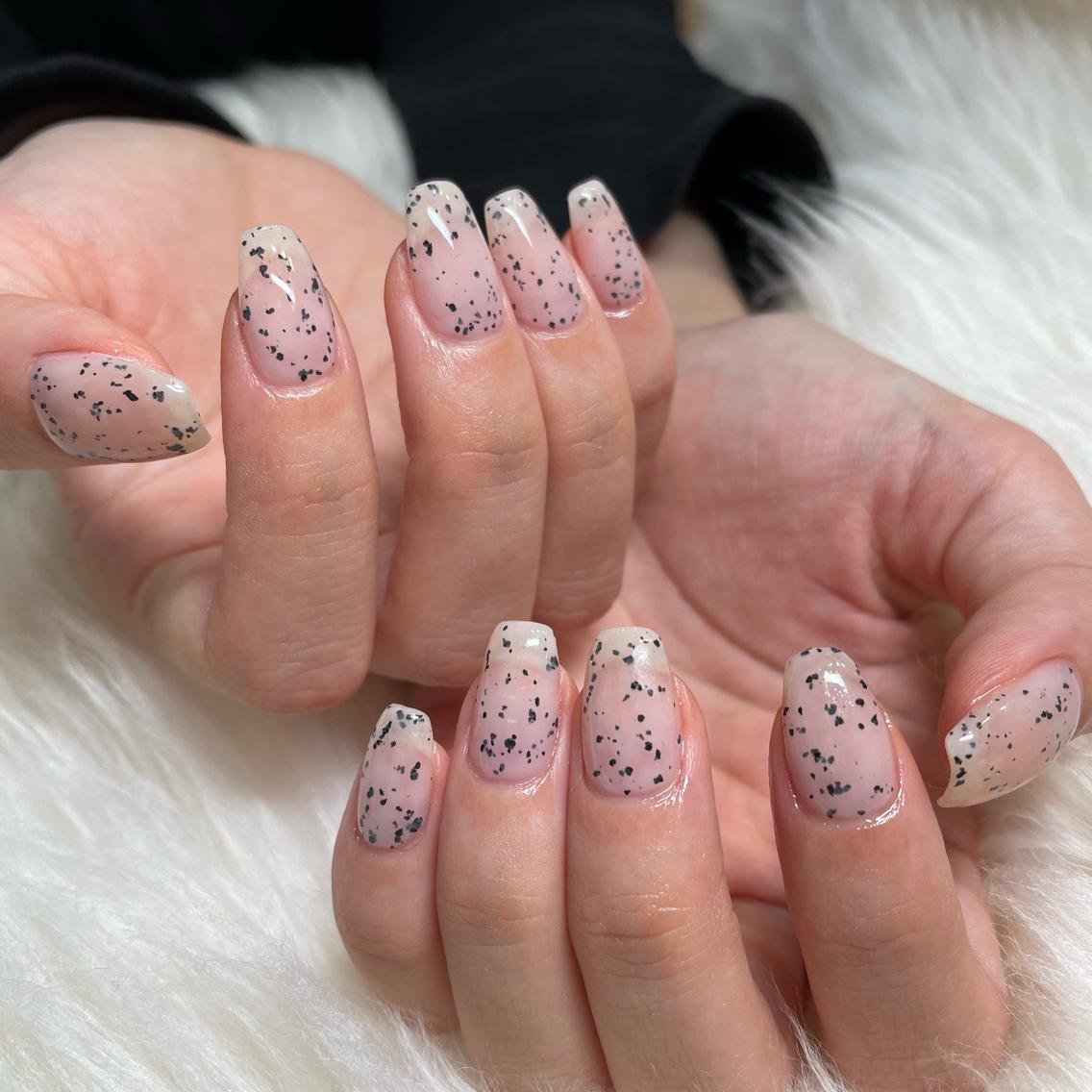 ネイル BIANCA 眞野の眉毛・アイブロウイメージ