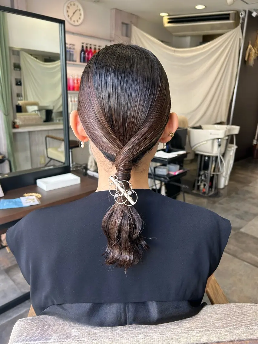 ロング 吉村 夏椰のヘアスタイル