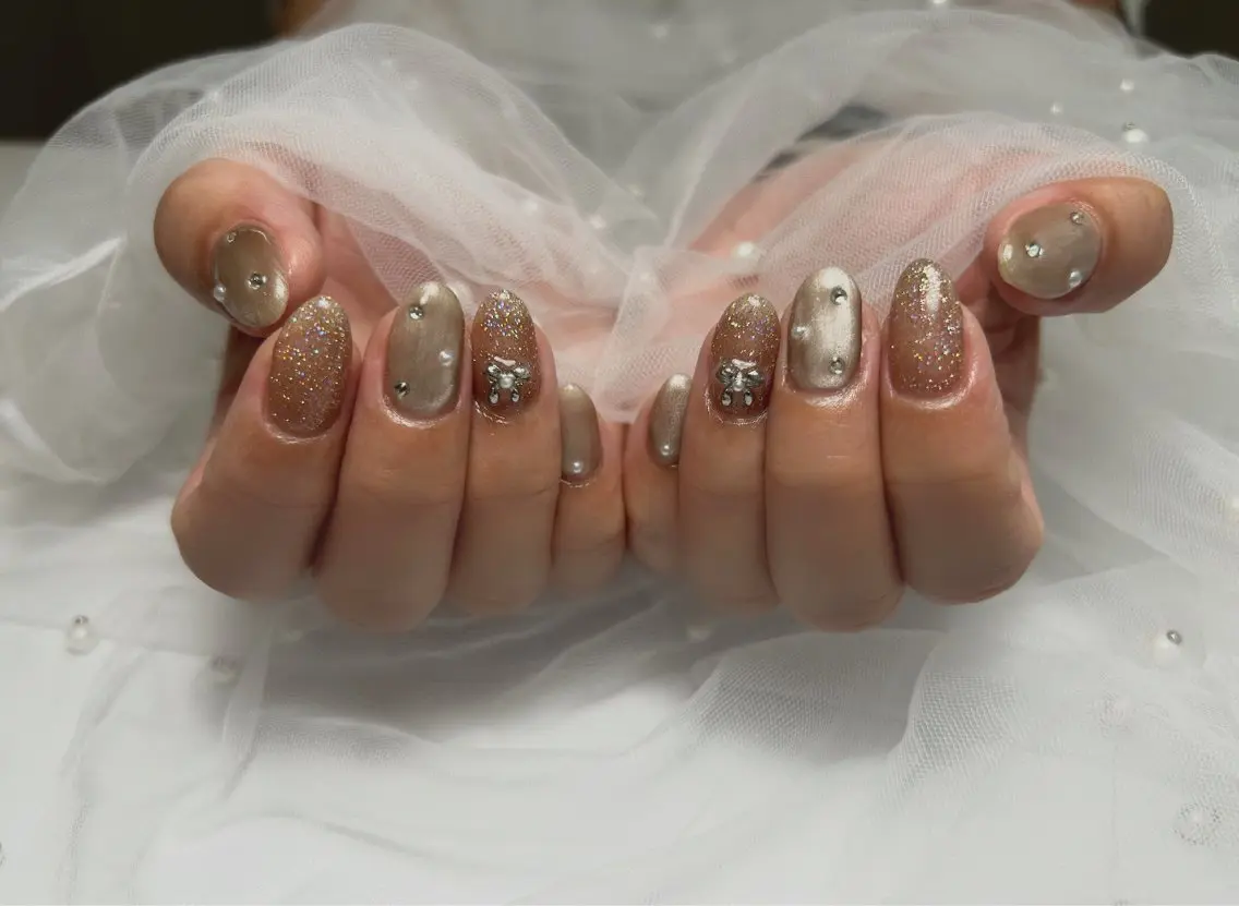 ネイル ハンドネイル 佐藤 友里絵のネイルデザイン