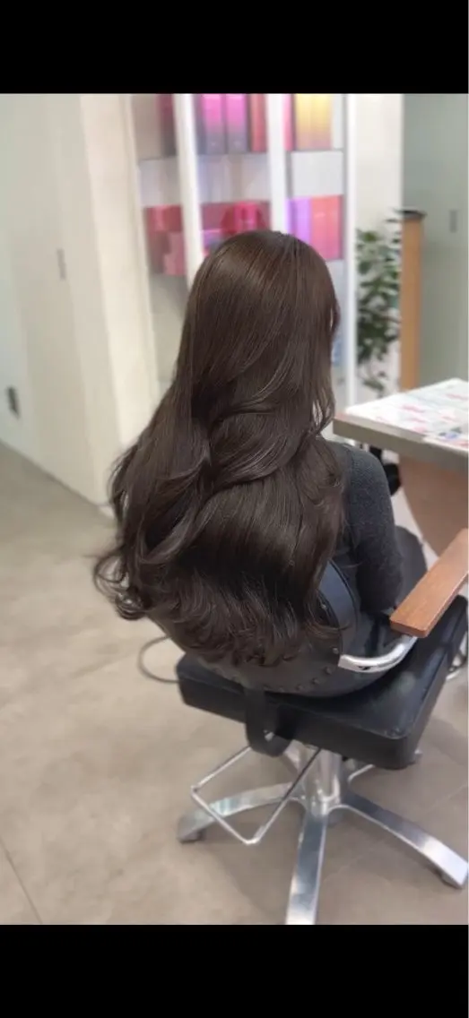カラー ヘアカラー かづき /大阪梅田のヘアスタイル