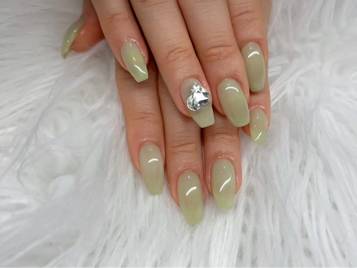ネイル オーロラネイル フレンチネイル ガラスフレンチ ロングネイル マグネットネイル ハンドネイル XIMINANAIL SALON堀江店のネイルデザイン