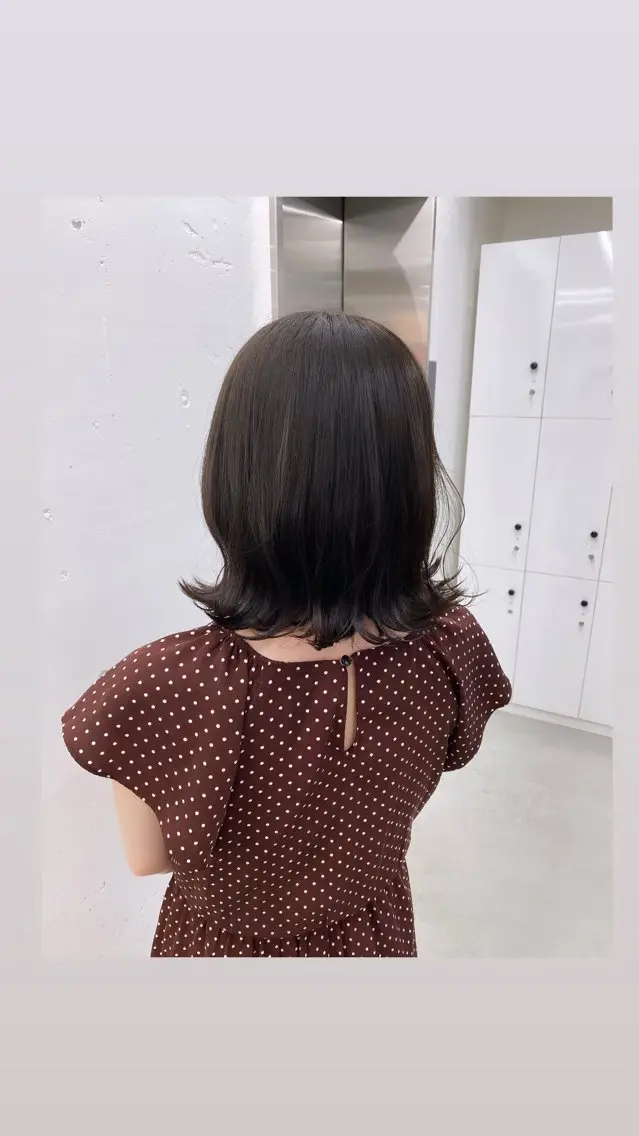 ミディアム カラー グレージュ オリーブグレージュ オリーブグレー JILL🌟 せいゆのヘアスタイル