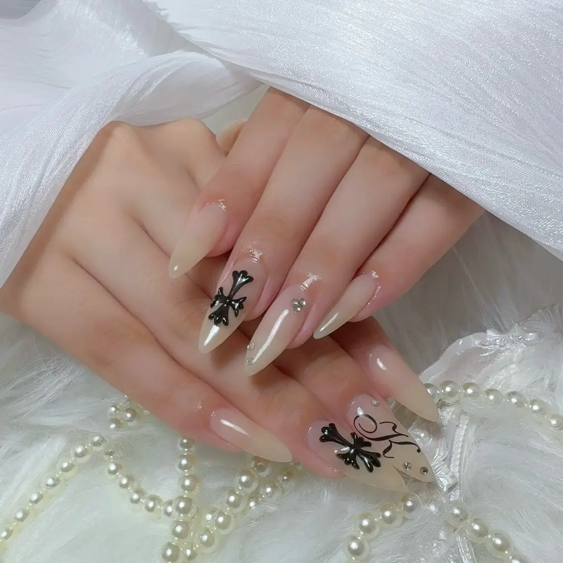 ネイル ハンドネイル nailsalon luluのネイルデザイン