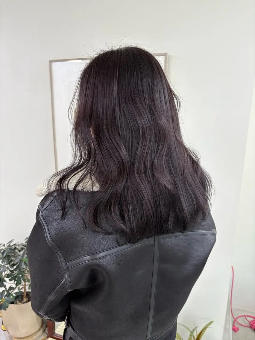 カラー グレージュ ラベンダーカラー ラベンダーグレージュ ラベンダーグレー nappe🐏 栄／矢場町のヘアスタイル