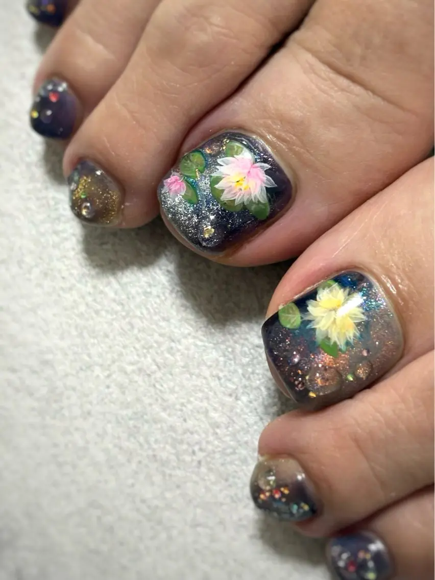 ネイル フットネイル FIORITURA Maikoのネイルデザイン