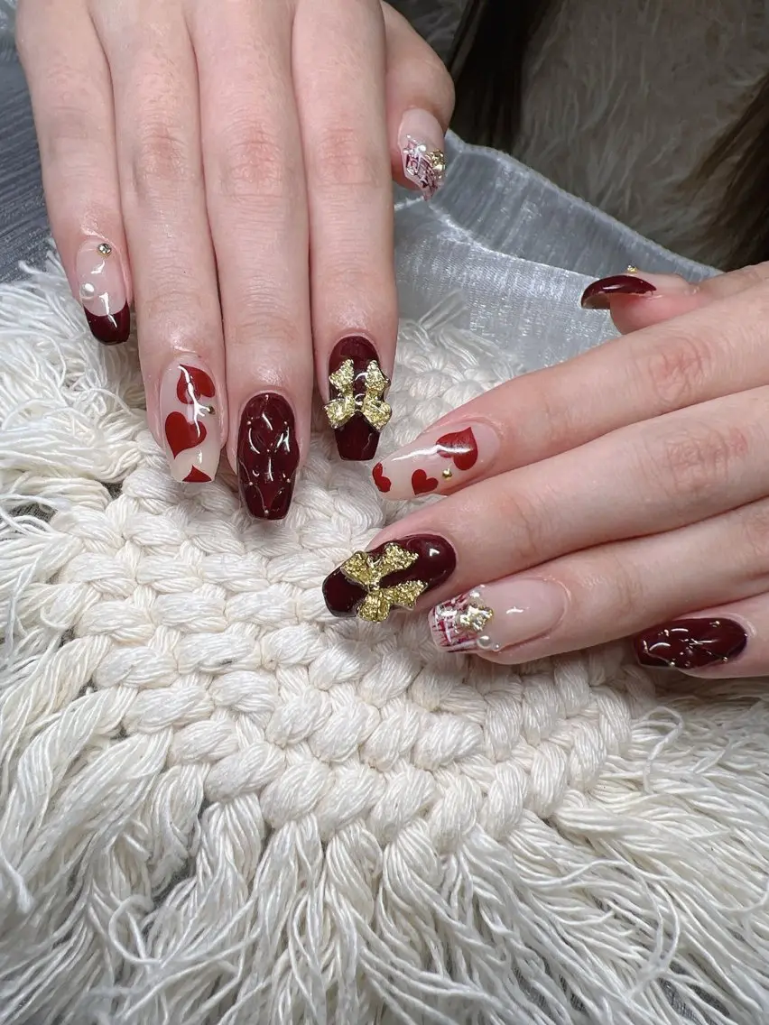 ネイル オーロラネイル チークネイル 長さ出し フットネイル フレンチネイル ハンドネイル Lee Nailsのネイルデザイン