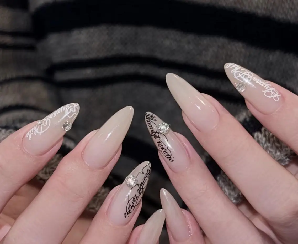 ネイル ハンドネイル Molly _nailのネイルデザイン