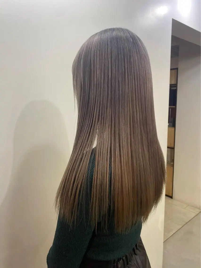 カラー ヘアカラー 平田 磨輝の眉毛・アイブロウイメージ