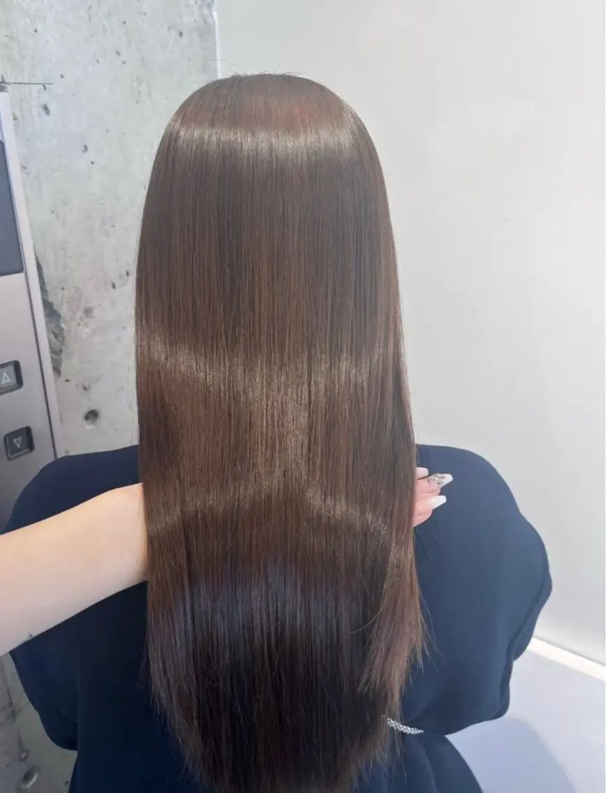 ロング カラー カット ヘアカラー トリートメント newi 天王寺 🪐airiのヘアスタイル