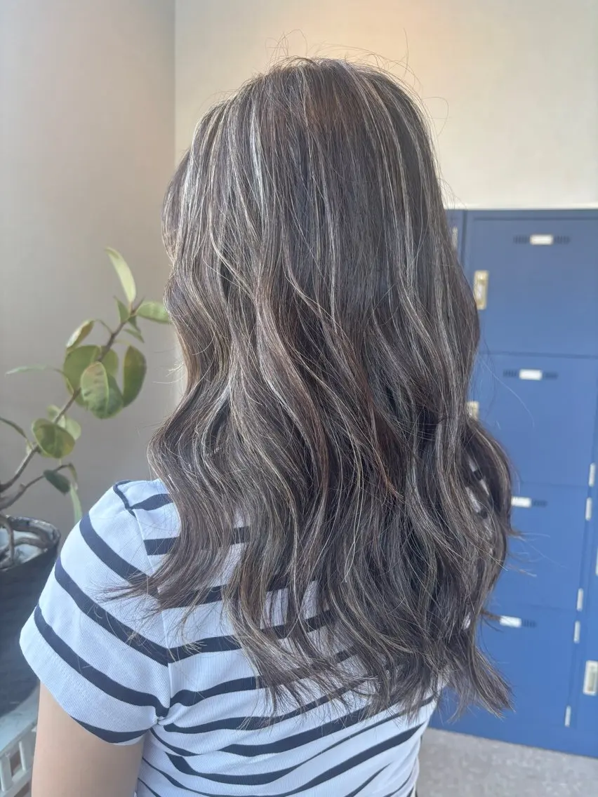 ロング bloom AMIのヘアスタイル