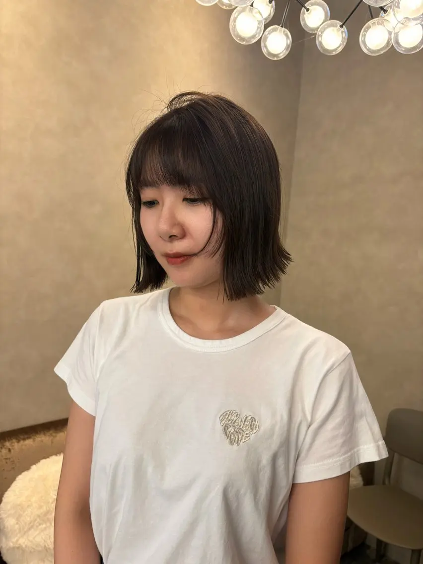 ショート カラー ボブレイヤー ボブ レイヤーカット 透明感カラー/ボブ/ レイヤー/モモカ🎀のヘアスタイル