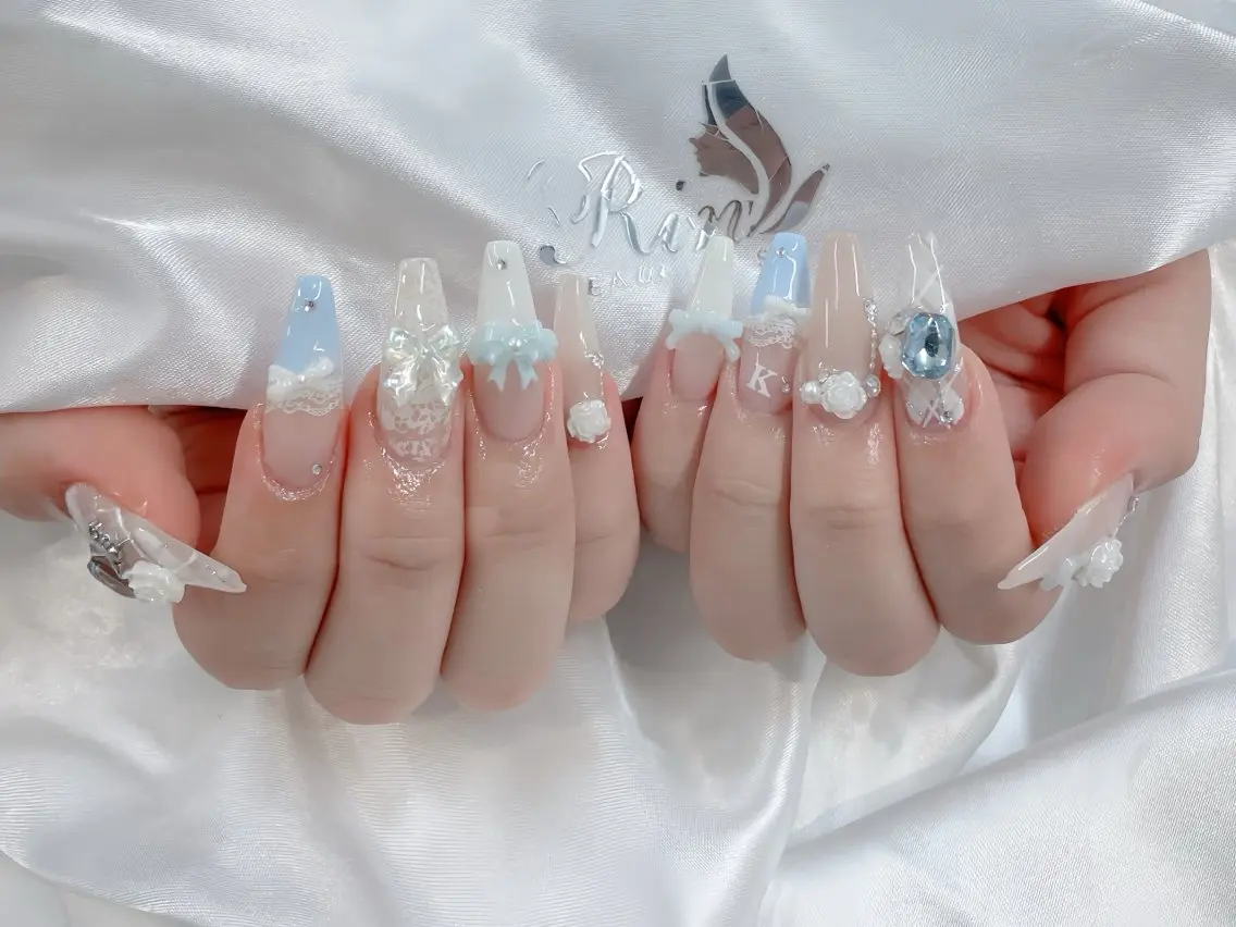 ネイル アートネイル 成人式 ロングネイル ニュアンスネイル スカルプネイル ハンドネイル Rin Nail 新大久保店のネイルデザイン