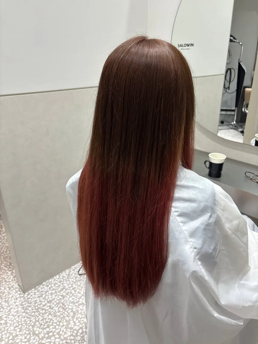 ロング ヘアカラー kazufumi ..のヘアスタイル