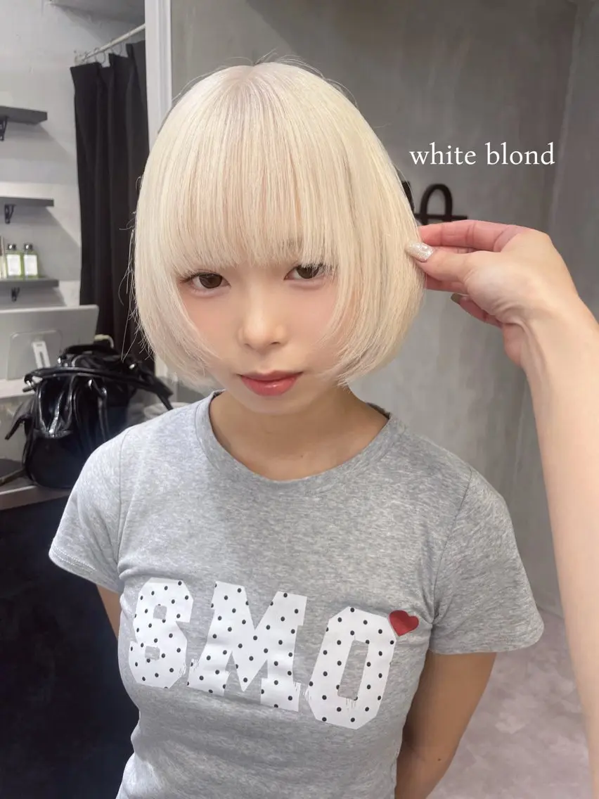 カラー 抜きっぱなしブロンド ブロンド ホワイトブロンド ヘアカラー 心斎橋/ハイトーン/ airi⠀のヘアスタイル